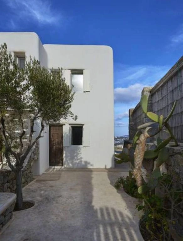 The villa’s whitewashed entrance